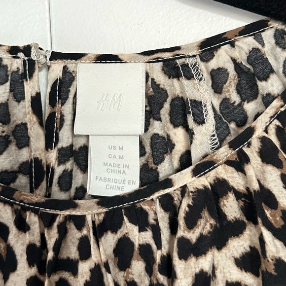 H&M Leopard Print BabyDoll Smock Dress - Picture 6 of 11